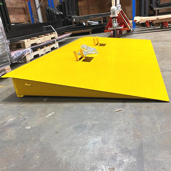 Picture of Forklift Container Ramp 6000kg
